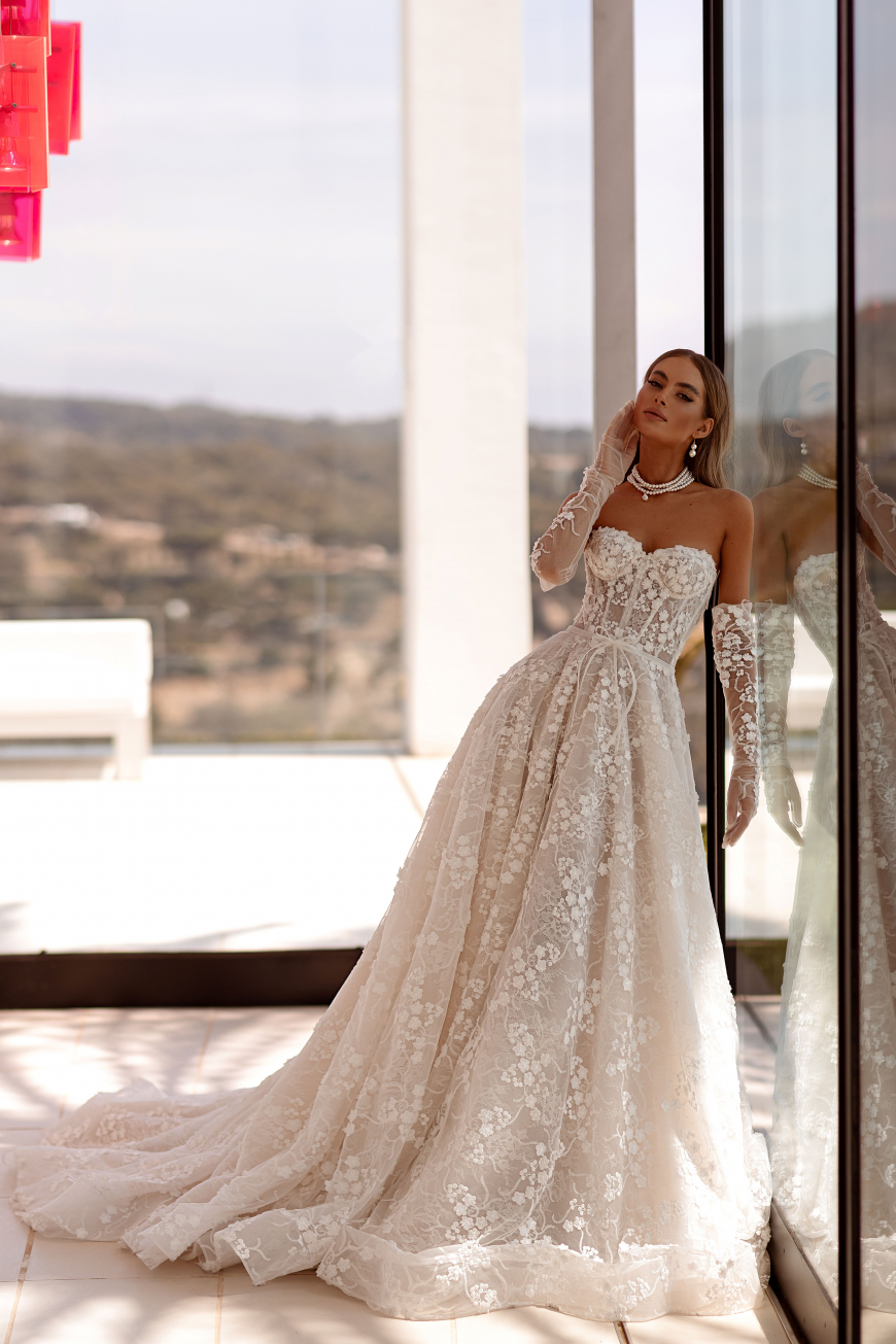 https://www.ideasposa.it/wp-content/uploads/2024/05/xwedding-dress-kenny.jpg.pagespeed.ic_.NVvolkVYmx.jpg