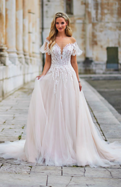 https://www.ideasposa.it/wp-content/uploads/2024/07/sposa_modern.jpg