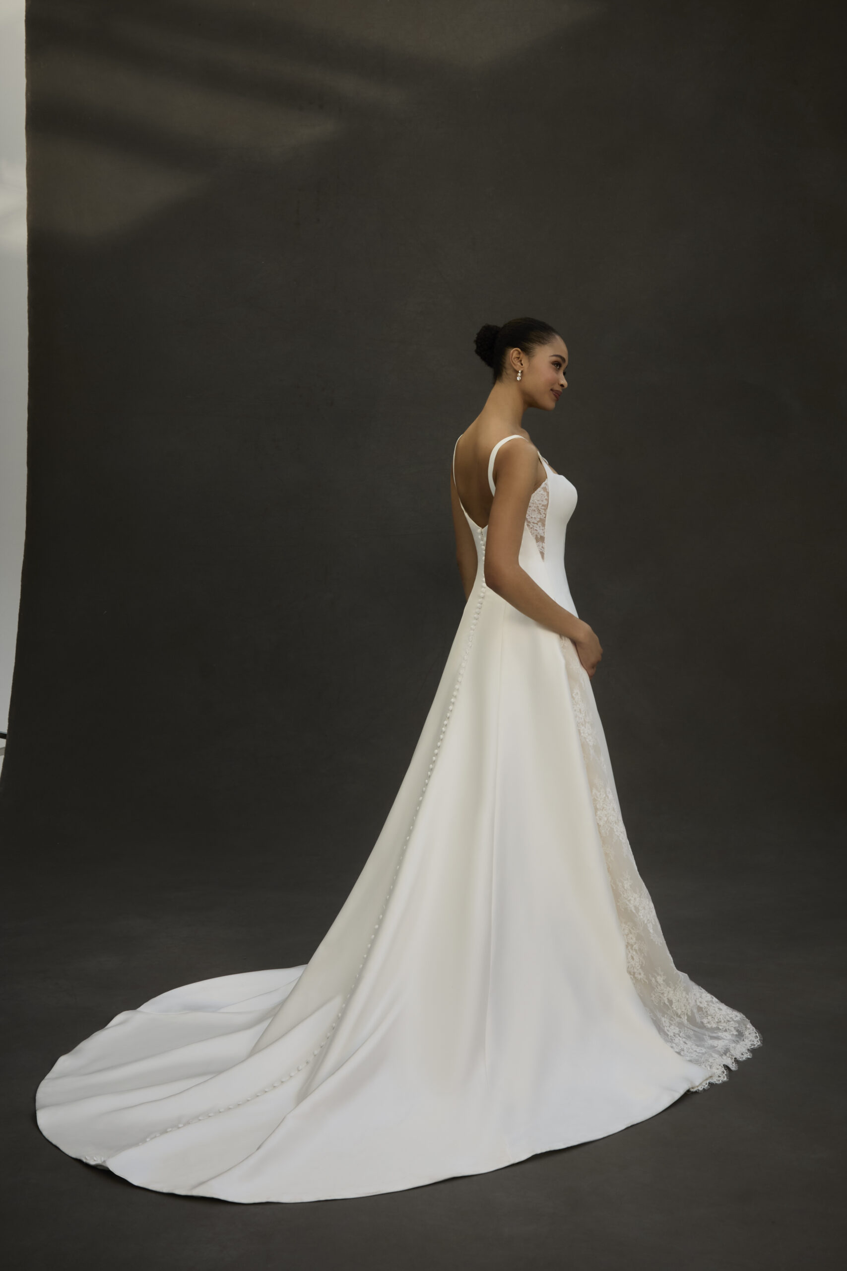 MJ1281-Studio-03