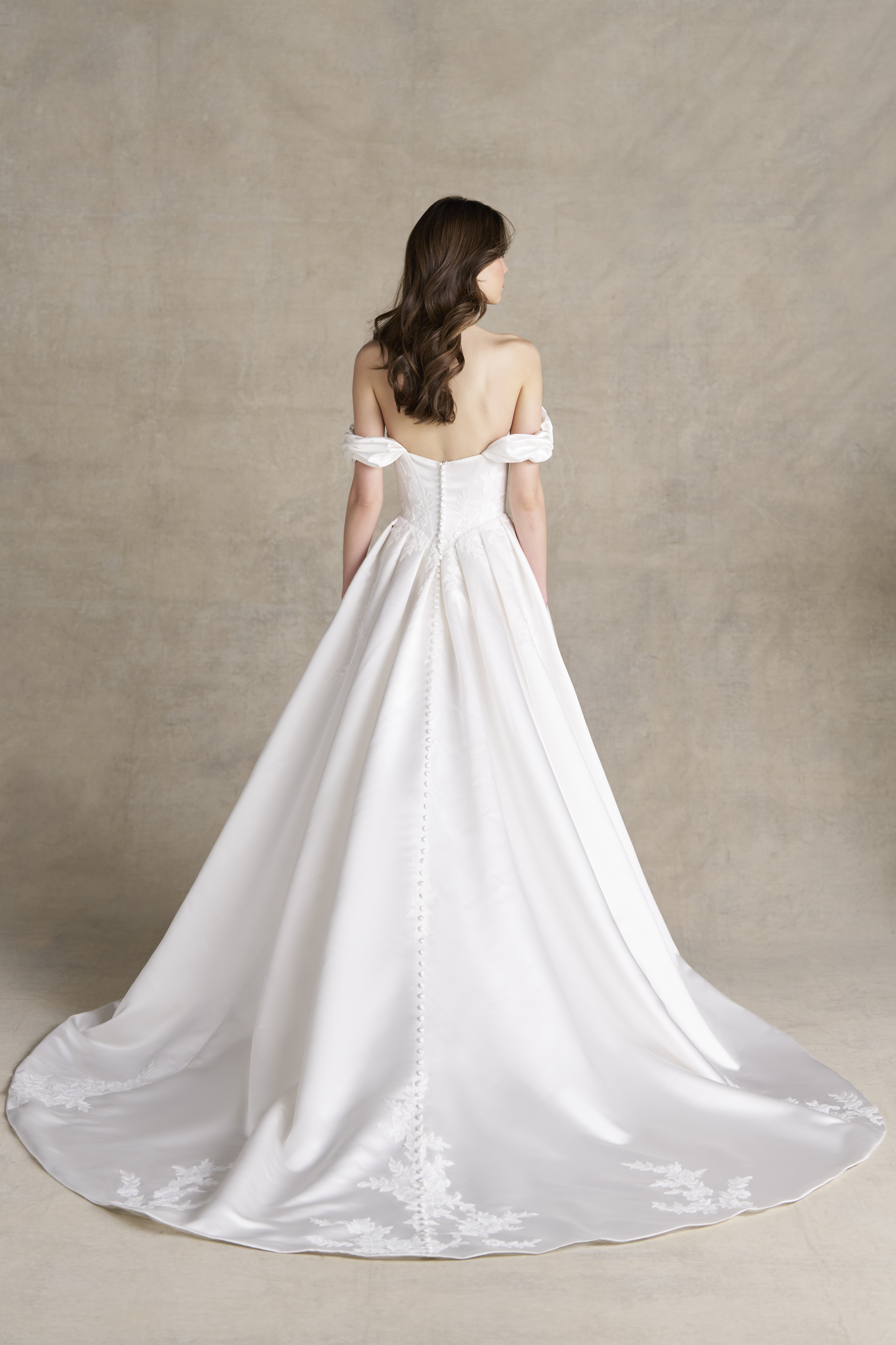 R3972-Studio-03
